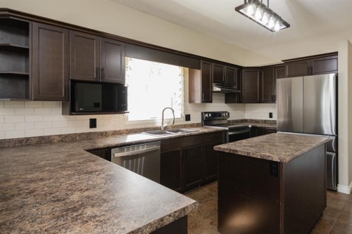 142 Laffont Way, Fort Mcmurray, AB 
