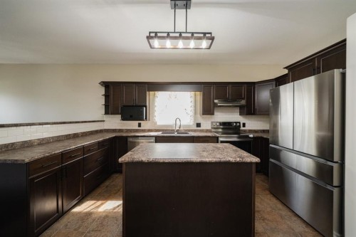 142 Laffont Way, Fort Mcmurray, AB 