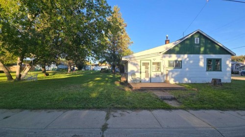 9834 100 Ave, Plamondon, AB 