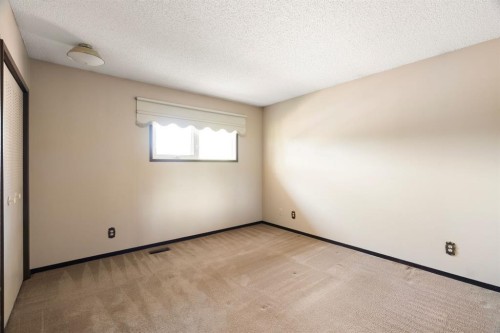 130 Hillary Place, Fort Mcmurray, AB 