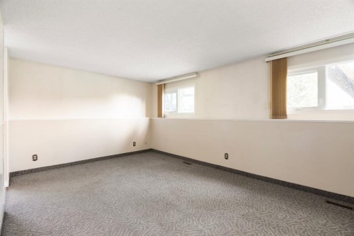 130 Hillary Place, Fort Mcmurray, AB 