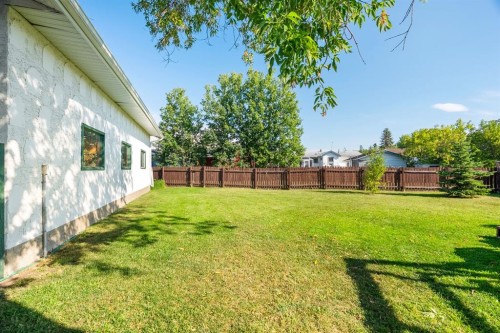 130 Hillary Place, Fort Mcmurray, AB 