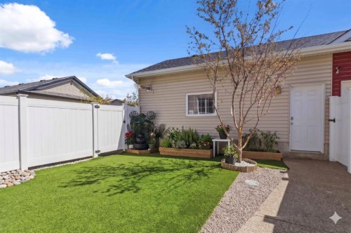 19-300 Sparrow Hawk Drive, Fort Mcmurray, AB 