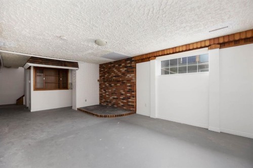 2 Blair Crescent, Fort Mcmurray, AB 