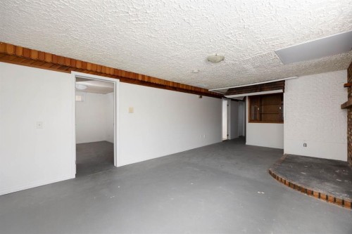 2 Blair Crescent, Fort Mcmurray, AB 