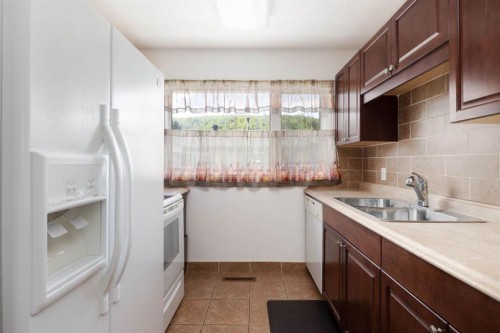 2 Blair Crescent, Fort Mcmurray, AB 
