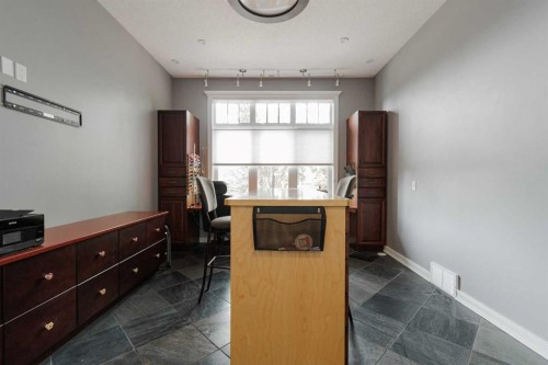 5747 Draper Road, Fort Mcmurray, AB 