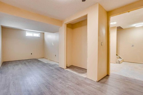 33 Poplar Crescent, Fort Mcmurray, AB 