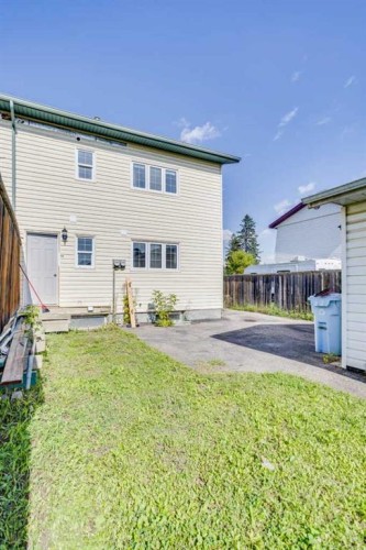 33 Poplar Crescent, Fort Mcmurray, AB 