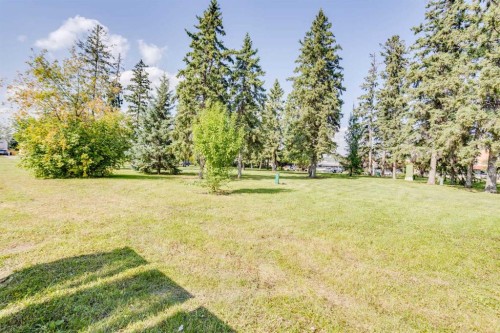 33 Poplar Crescent, Fort Mcmurray, AB 