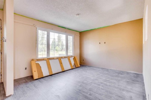 33 Poplar Crescent, Fort Mcmurray, AB 