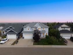 141 Beaverglen Close Fort Mcmurray, AB T9H 2V4