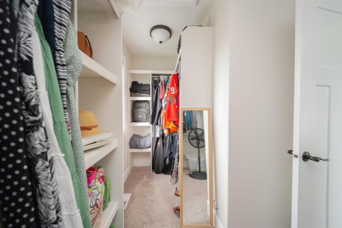 141 Beaverglen Close, Fort Mcmurray, AB 