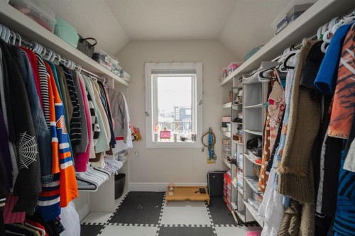 141 Beaverglen Close, Fort Mcmurray, AB 
