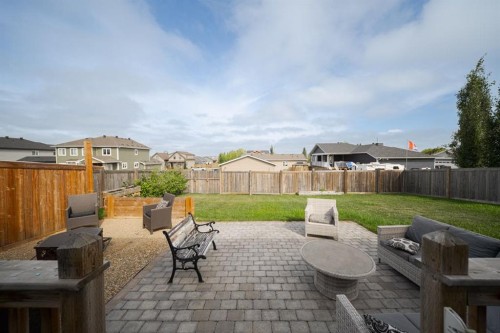 141 Beaverglen Close, Fort Mcmurray, AB 