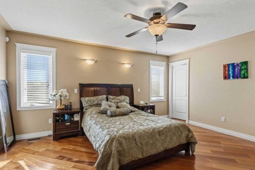 127 Pew Lane, Fort Mcmurray, AB - Indoor Photo Showing Bedroom