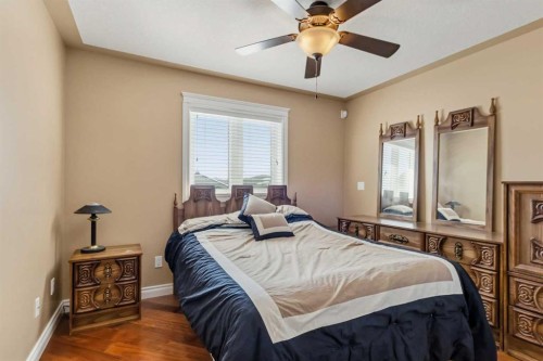 127 Pew Lane, Fort Mcmurray, AB - Indoor Photo Showing Bedroom