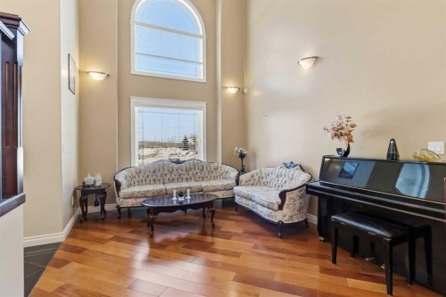 127 Pew Lane, Fort Mcmurray, AB - Indoor Photo Showing Other Room