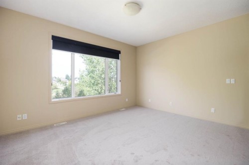 110 Lindstrom Bay, Fort Mcmurray, AB 