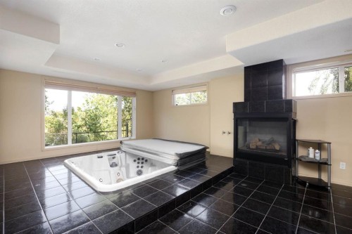 110 Lindstrom Bay, Fort Mcmurray, AB 