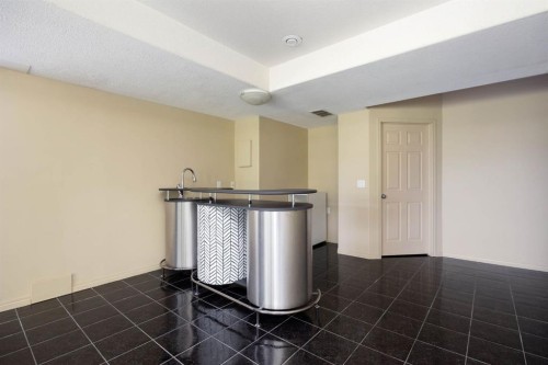 110 Lindstrom Bay, Fort Mcmurray, AB 