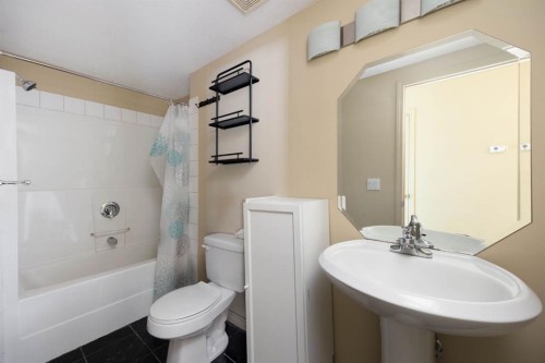 110 Lindstrom Bay, Fort Mcmurray, AB 