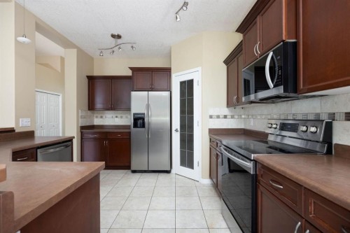 110 Lindstrom Bay, Fort Mcmurray, AB 