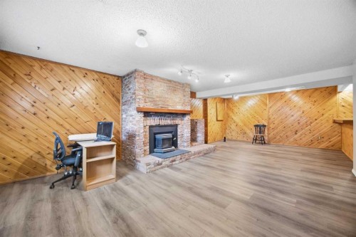 134 Cameron Drive, Fort Mcmurray, AB 