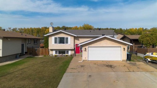 307 Cochrane Crescent, Fort Mcmurray, AB 