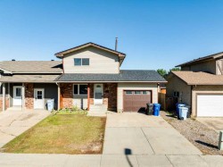 135 Grayling Crescent  Fort Mcmurray, AB T9J 1J9