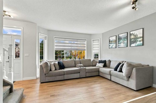 253 Grosbeak Way, Fort Mcmurray, AB 