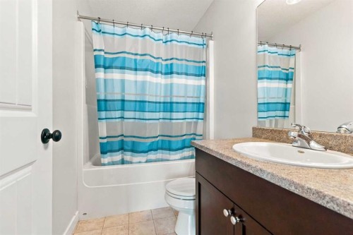 253 Grosbeak Way, Fort Mcmurray, AB 