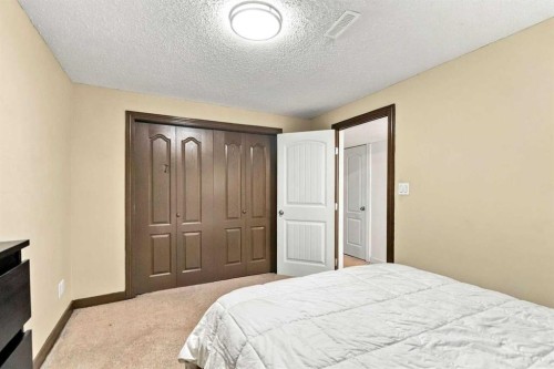 253 Grosbeak Way, Fort Mcmurray, AB 