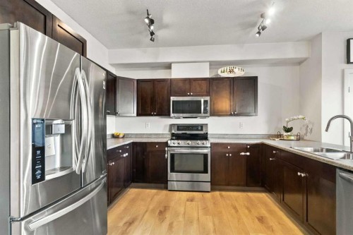 253 Grosbeak Way, Fort Mcmurray, AB 