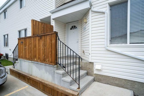 37-711 Beacon Hill Drive, Fort Mcmurray, AB 