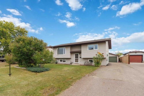 110 Becker Crescent, Fort Mcmurray, AB 