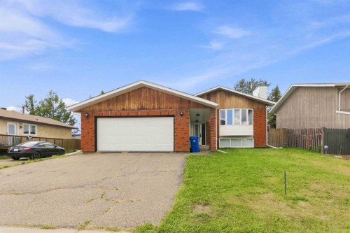 234 Kennedy Crescent  Fort Mcmurray, AB T9K 1M8