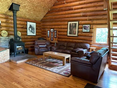 42027 Township Road 464, Rural Wetaskiwin No. 10, County Of, AB - Indoor Photo Showing Living Room With Fireplace