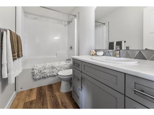 5212 36 Avenue, Camrose, AB - Indoor Photo Showing Bathroom