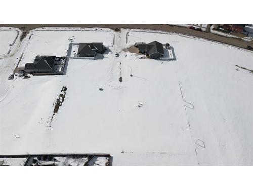 7211 44 A Avenue Close, Camrose, AB 