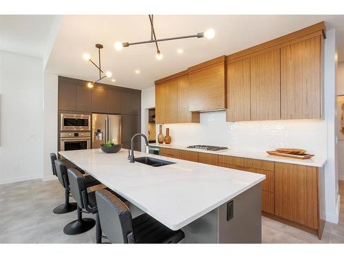 4191 Ryders Ridge Boulevard, Sylvan Lake, AB - Indoor Photo Showing Kitchen With Double Sink