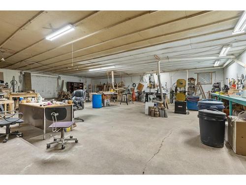 43254 152 Range, Rural Flagstaff County, AB - Indoor Photo Showing Garage