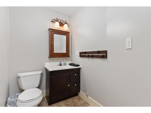 7 Aspen Ridge Close, White Sands, AB - Indoor Photo Showing Bathroom