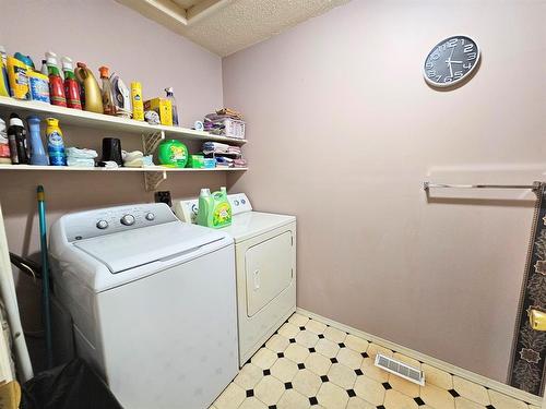 2718 Jackson Street, Wabasca, AB - Indoor Photo Showing Laundry Room