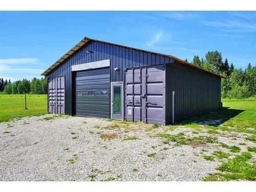 18 West Country Boulevard, Rural Clearwater County, AB - Outdoor