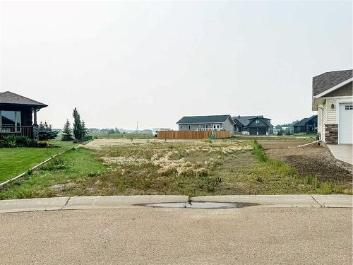 6927 Meadowview Close, Stettler, AB 