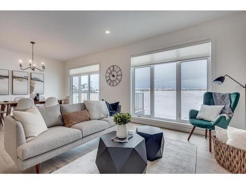 120 Emerald Drive, Red Deer, AB - Indoor Photo Showing Living Room