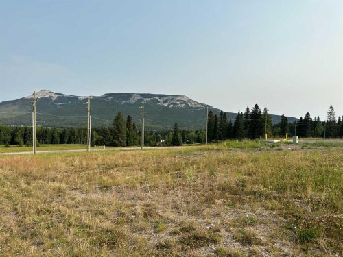 116 Centre Street, Nordegg, AB 