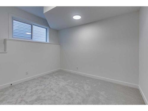 144 Emerald Drive, Red Deer, AB - Indoor Photo Showing Other Room