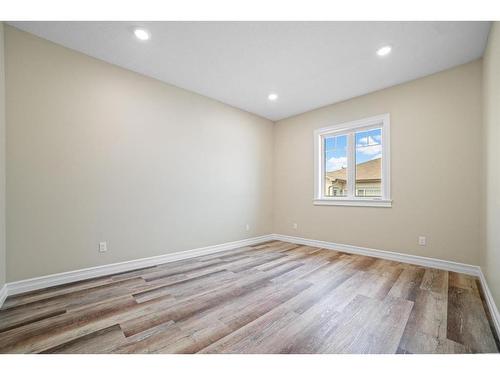 3312 50A Street Close, Camrose, AB - Indoor Photo Showing Other Room